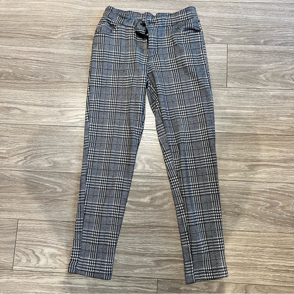 Brandy Melville mid-rise gingham pants